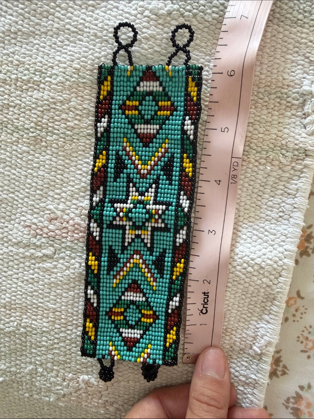 Handmade Turquoise Seed Bead Bracelet with Geometric Pattern - Picture 2 of 4